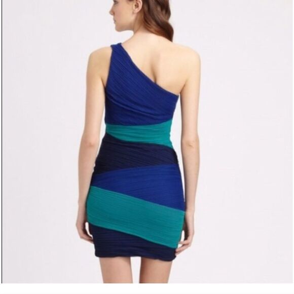 BCBGMAXAZRIA sexy one shoulder bodycon dress XXS - Picture 12 of 12